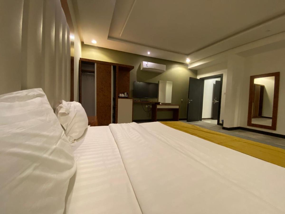 Areen Aparthotel Ar Riyad Esterno foto