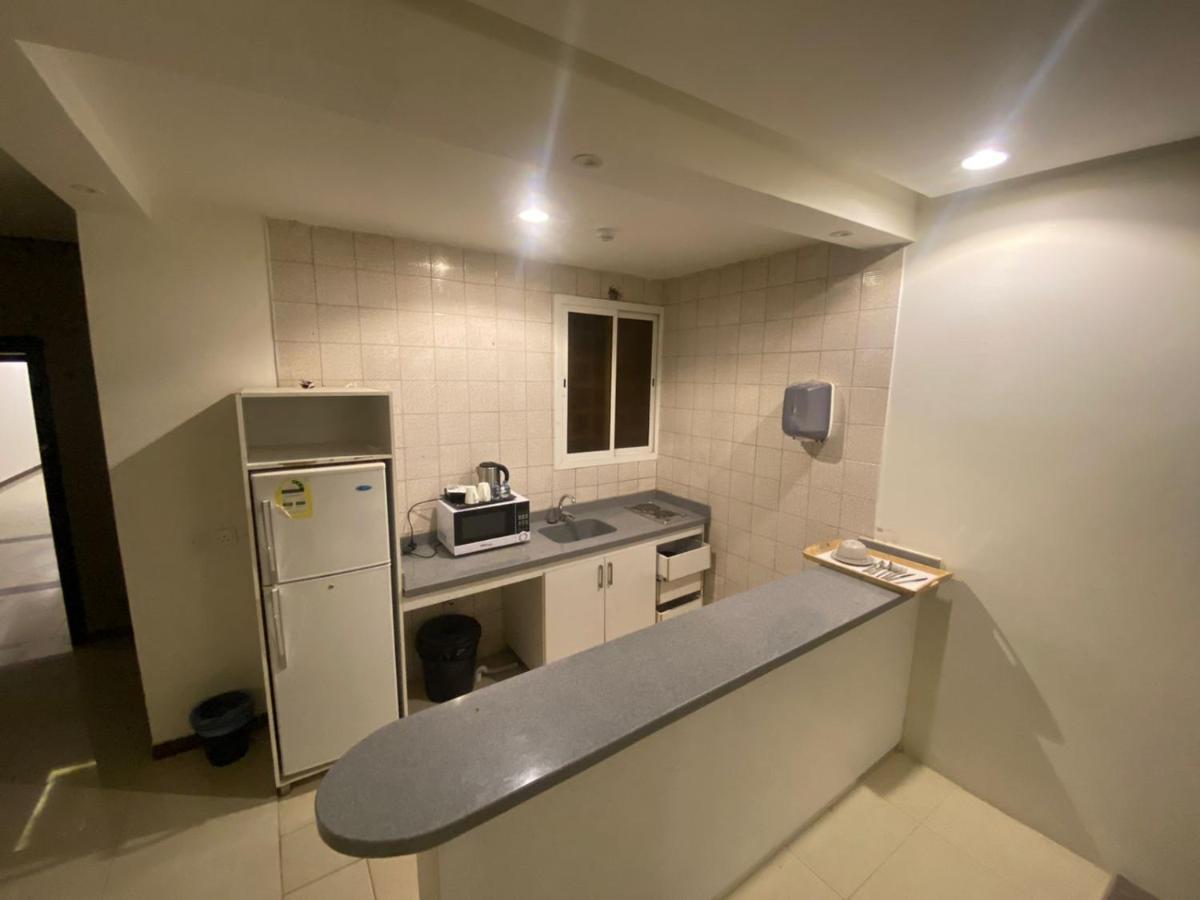 Areen Aparthotel Ar Riyad Esterno foto
